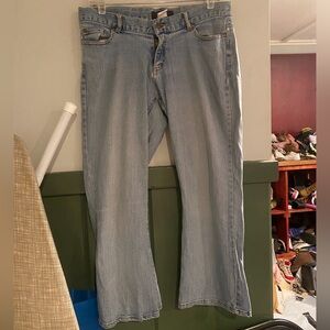 Womens powder blu jeans size 9/10